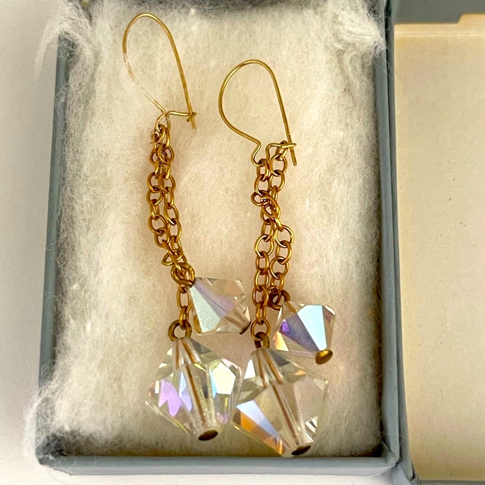 New Years Eve party Vintage new in box Eatons Swarovski Crystal 2” Drop Earrings